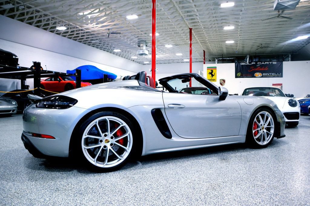 Used 2023 Porsche 718 Boxster Spyder RWD image 12