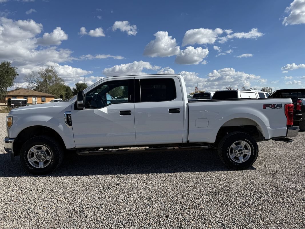 Used 2017 Ford F250 XLT w/ XLT Value Package AWD/4WD image 6