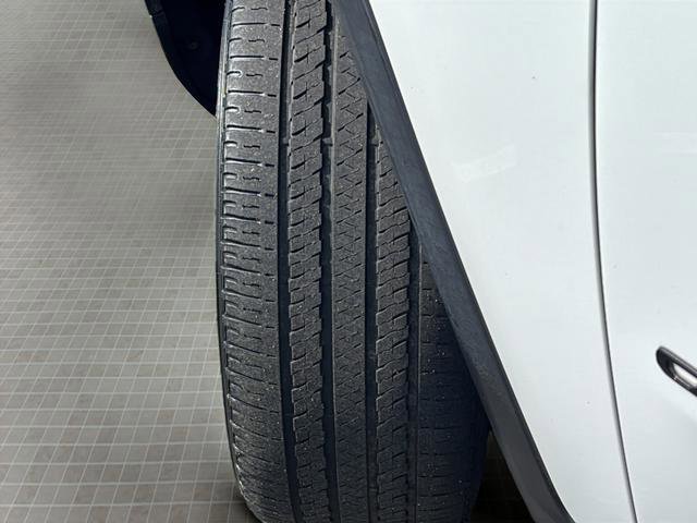 Certified 2023 Jeep Grand Cherokee Altitude image 11