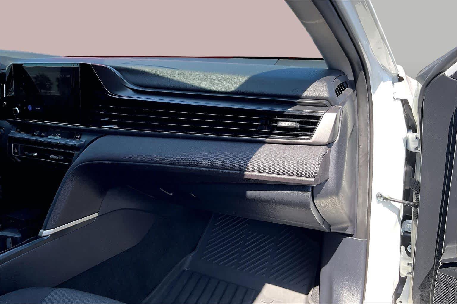 Certified 2025 Toyota Camry LE FWD image 18