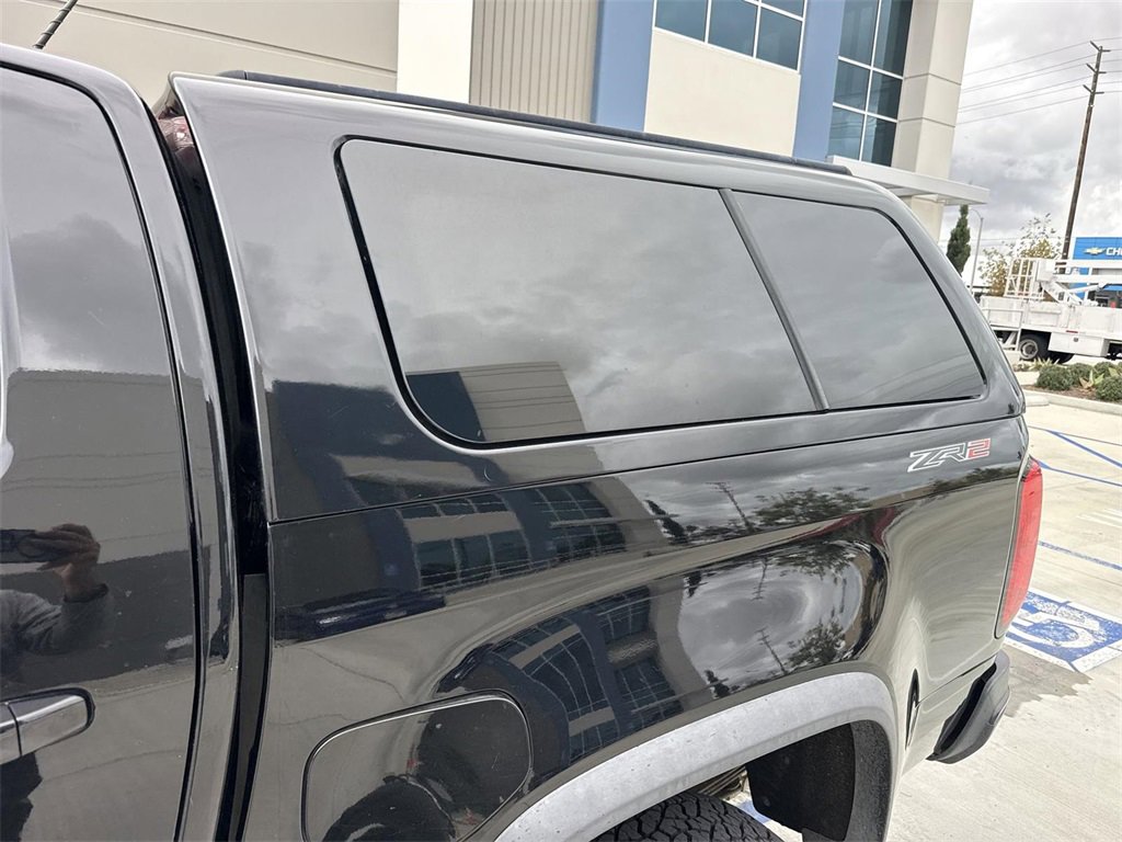 Used 2019 Chevrolet Colorado ZR2 w/ ZR2 Midnight Special Edition image 30