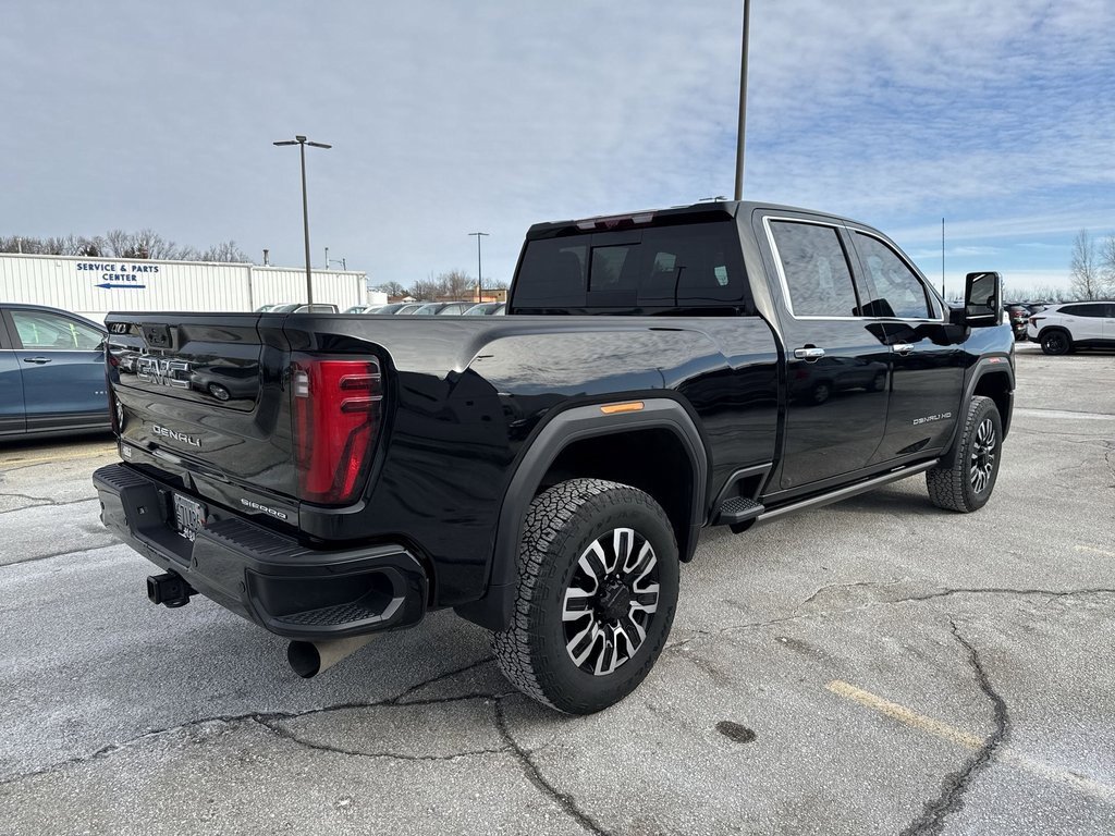 Certified 2024 GMC Sierra 2500 Denali Ultimate image 3