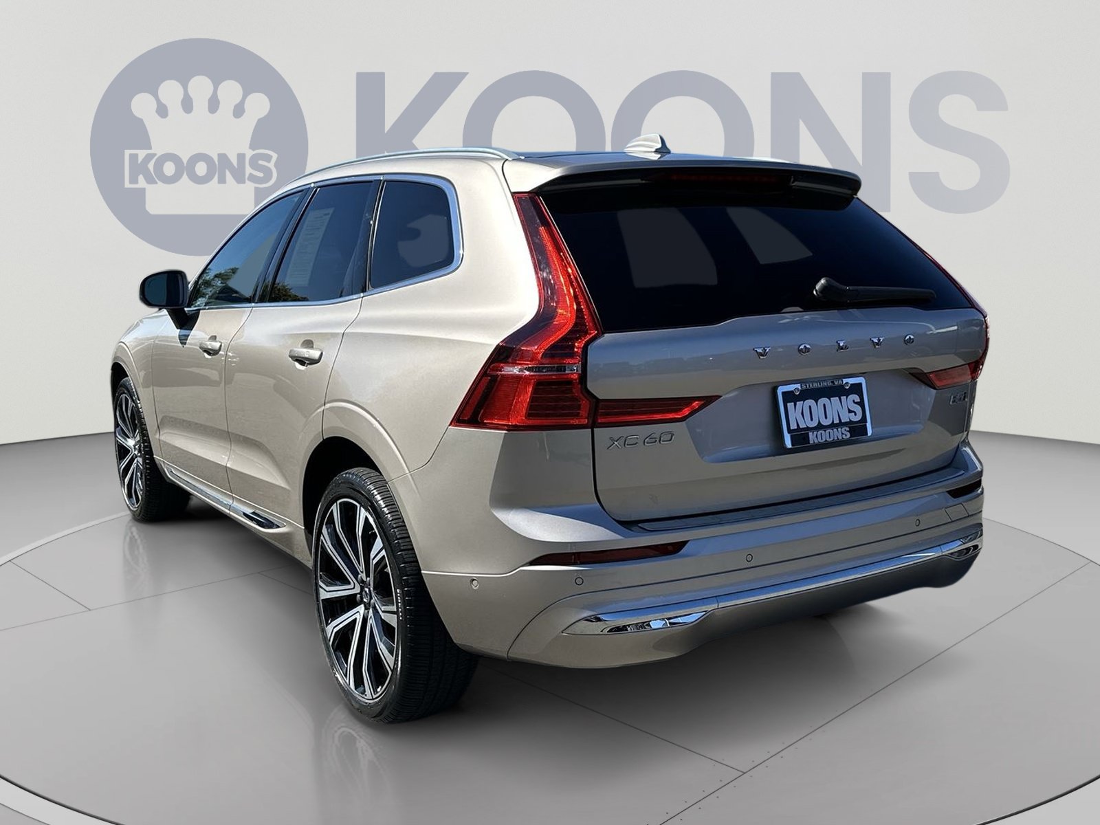 Used 2023 Volvo XC60 B5 Ultimate w/ Climate Package AWD/4WD image 8