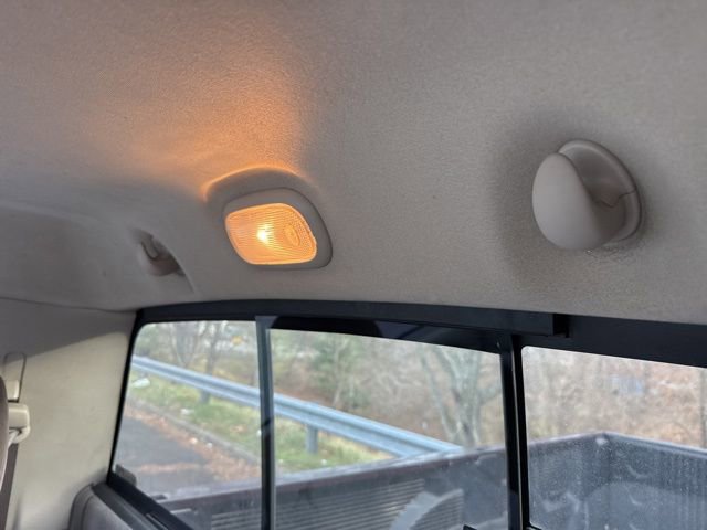 Used 2004 Dodge Ram 1500 Truck SLT w/ Light Group image 30