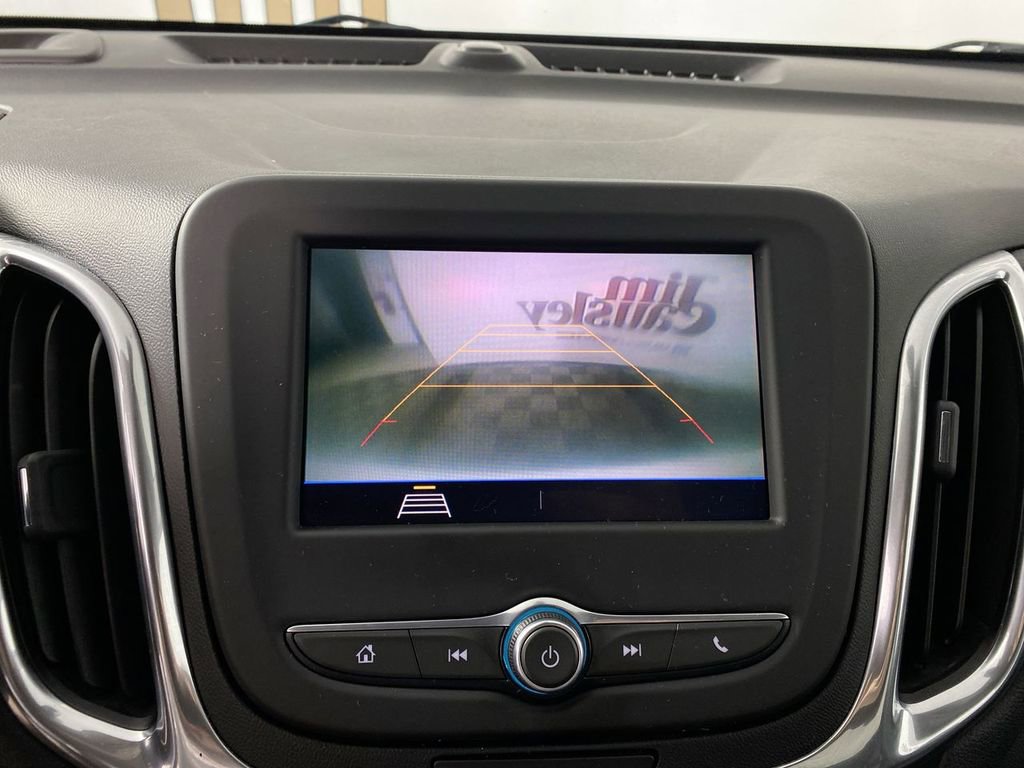 Used 2020 Chevrolet Equinox LT w/ Driver Convenience Package image 17