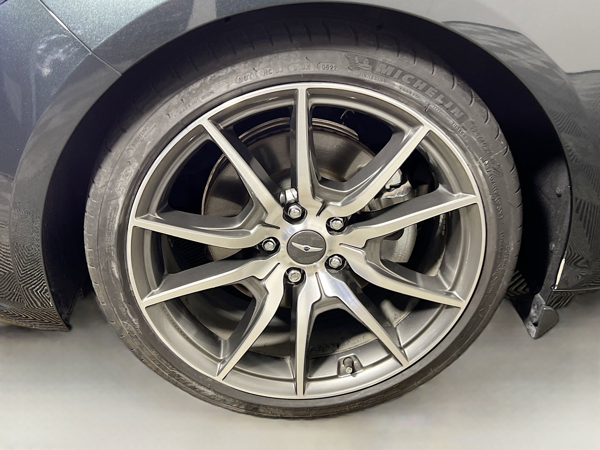 Used 2023 Genesis G70 2.0T image 14