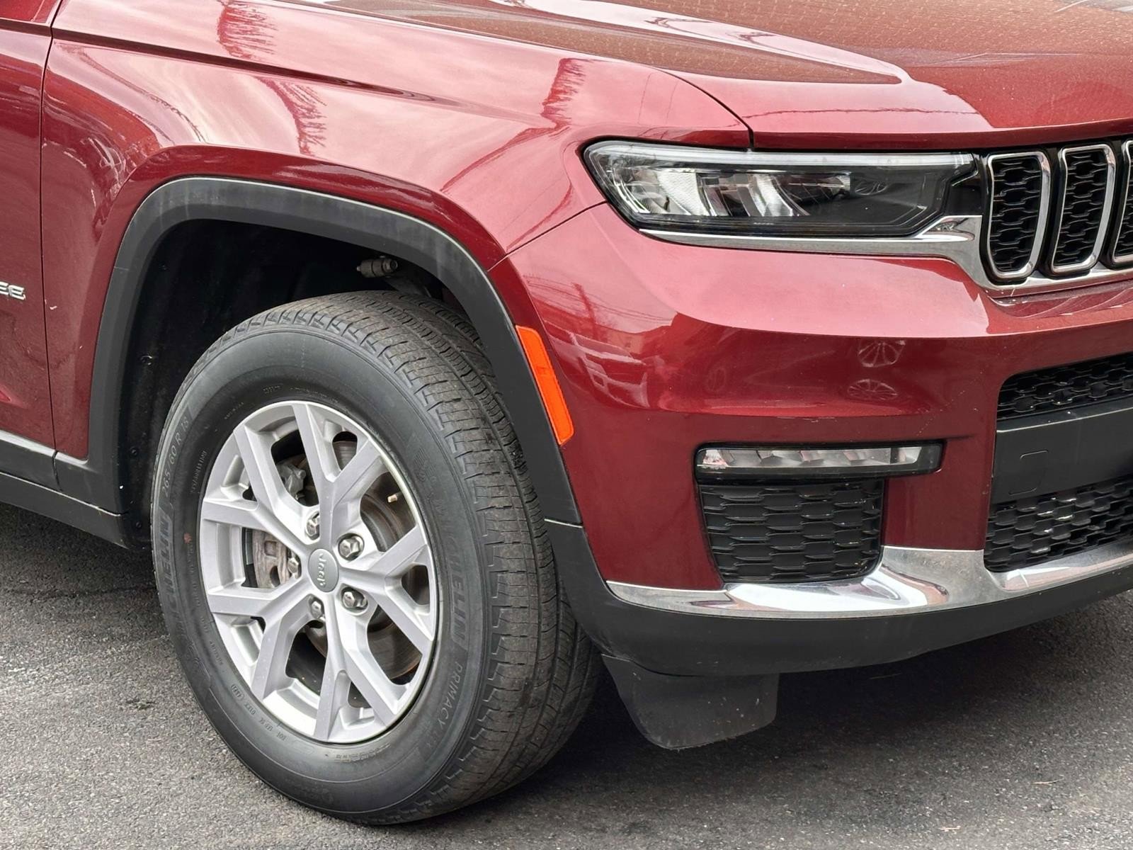 Used 2022 Jeep Grand Cherokee L Limited image 11