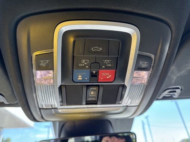 Used 2023 RAM 1500 Laramie image 31