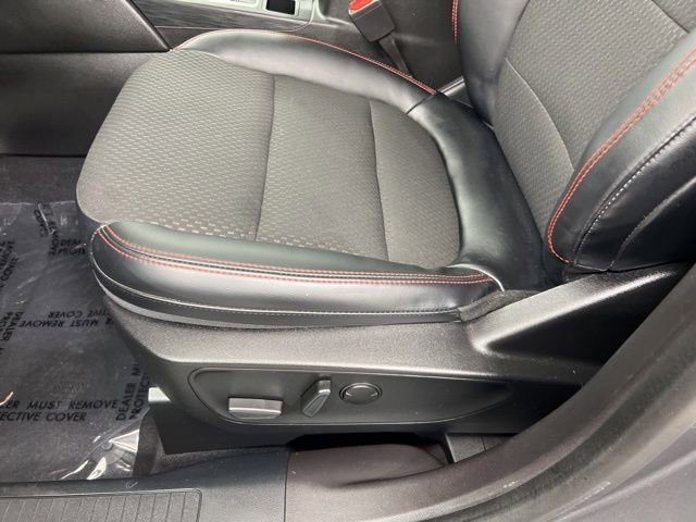 Used 2023 Ford Escape ST-Line AWD/4WD image 14