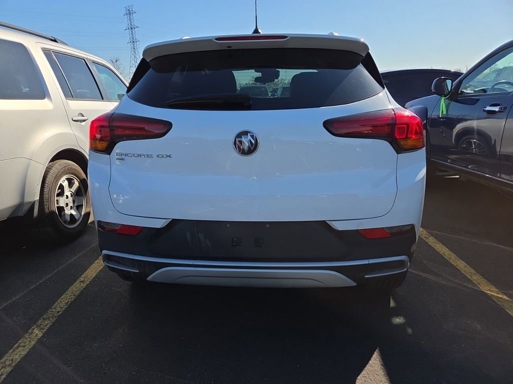 Used 2023 Buick Encore GX Select AWD/4WD image 4