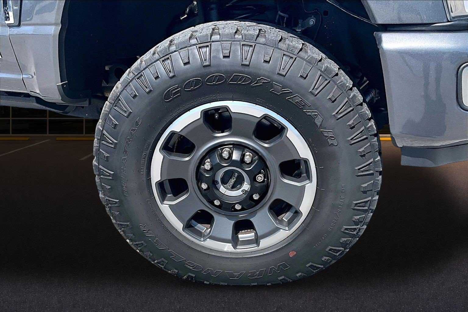 Used 2024 Ford F350 Platinum w/ Tremor Off-Road Package AWD/4WD image 9