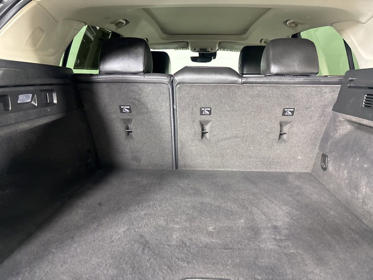 Used 2023 Buick Envision Avenir image 26