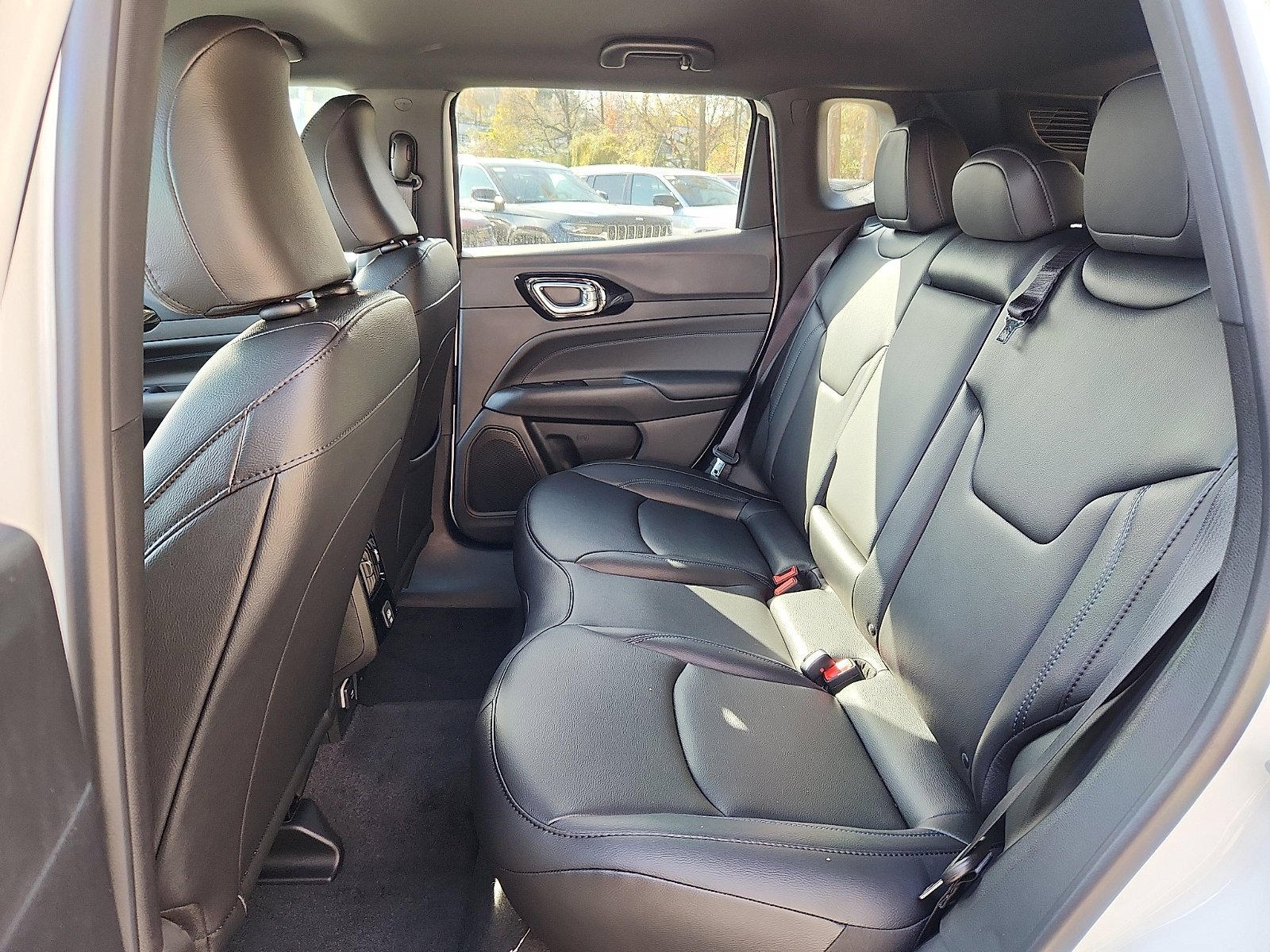 New 2026 Jeep Compass Limited image 5