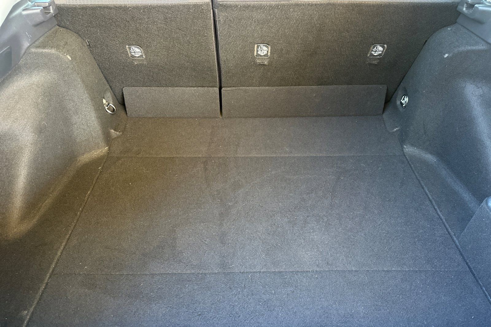 Used 2024 Toyota Prius LE image 17