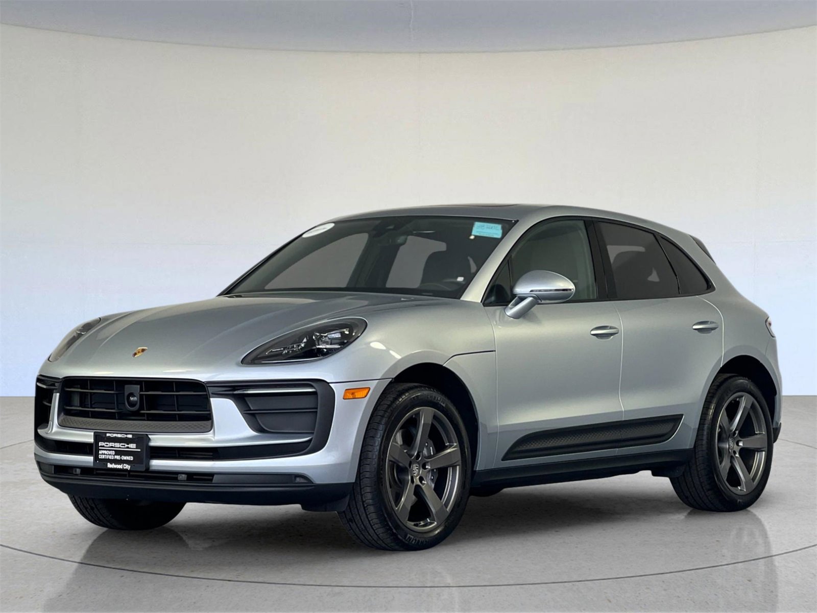 Certified 2025 Porsche Macan