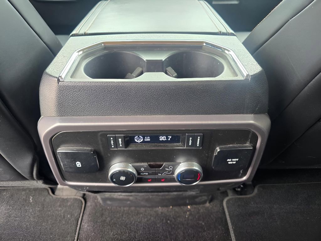 Used 2019 Ford Expedition Platinum AWD/4WD image 12