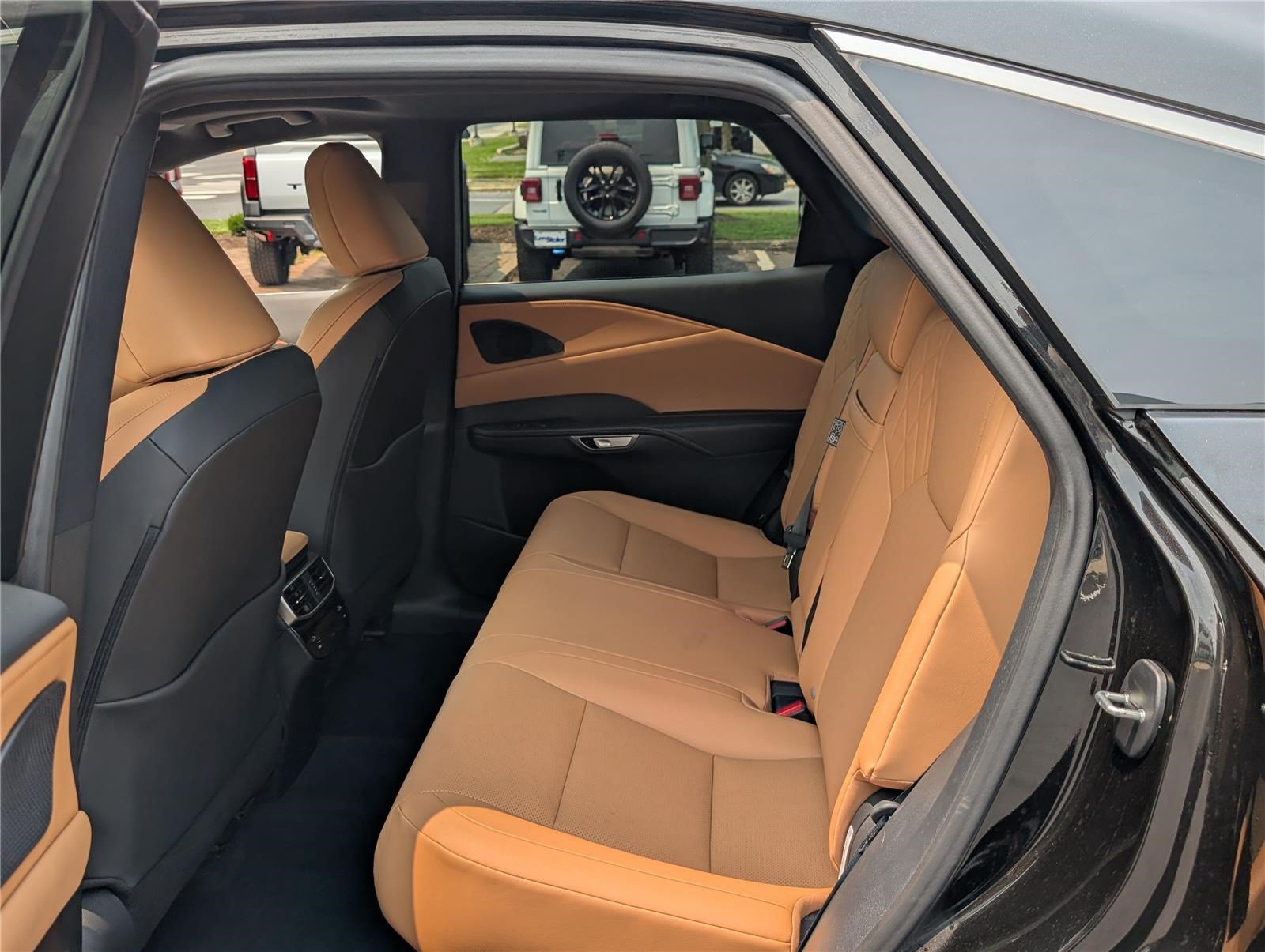 Certified 2024 Lexus RX 350h w/ Convenience Package AWD/4WD image 15