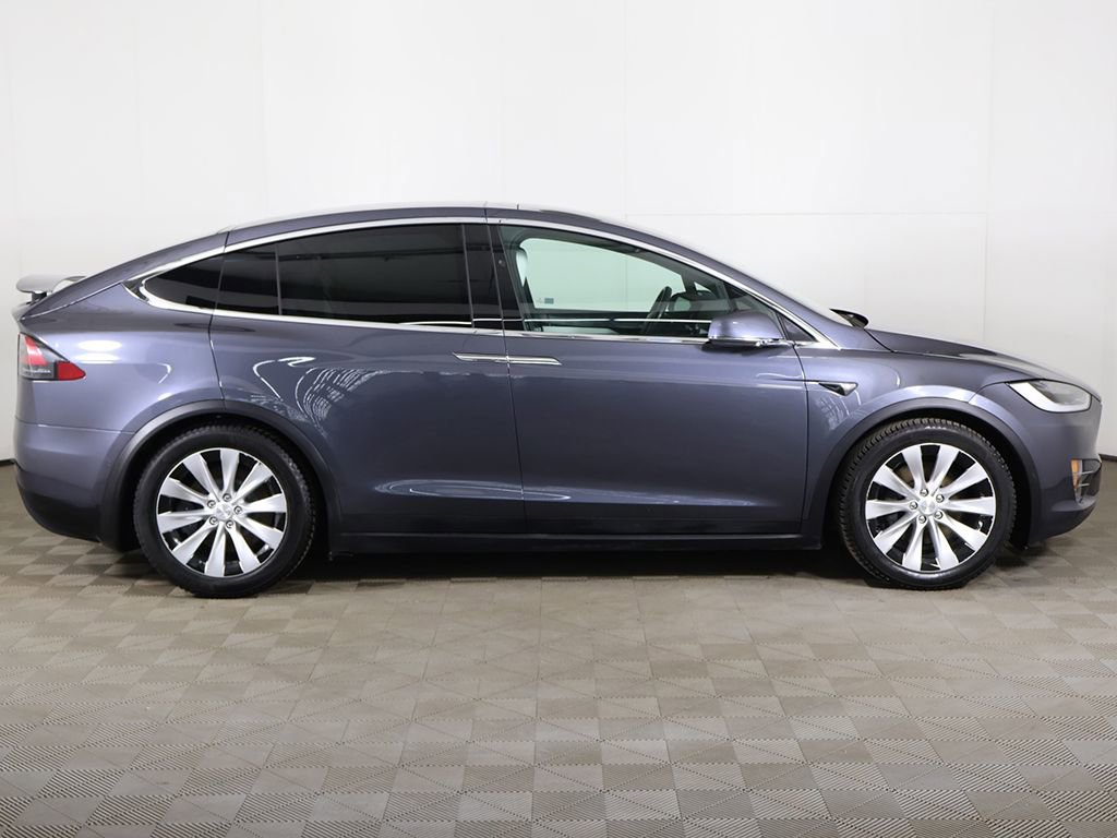 Used 2020 Tesla Model X Long Range image 17
