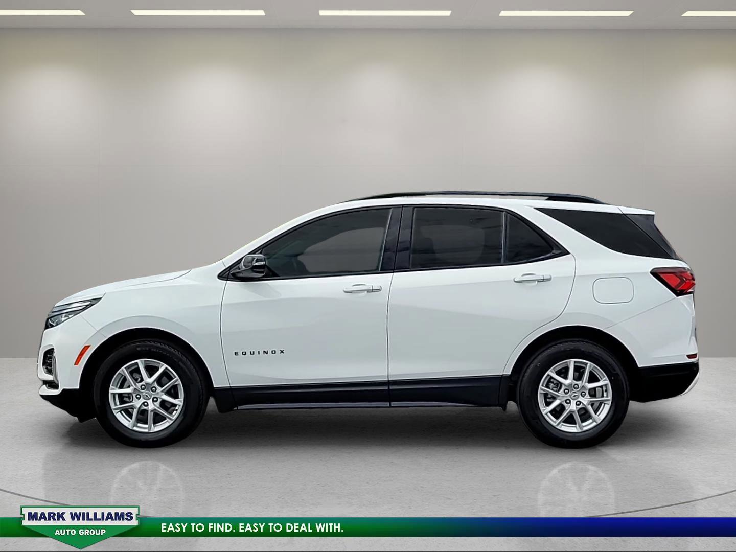 Used 2022 Chevrolet Equinox Premier w/ Redline Edition FWD image 11