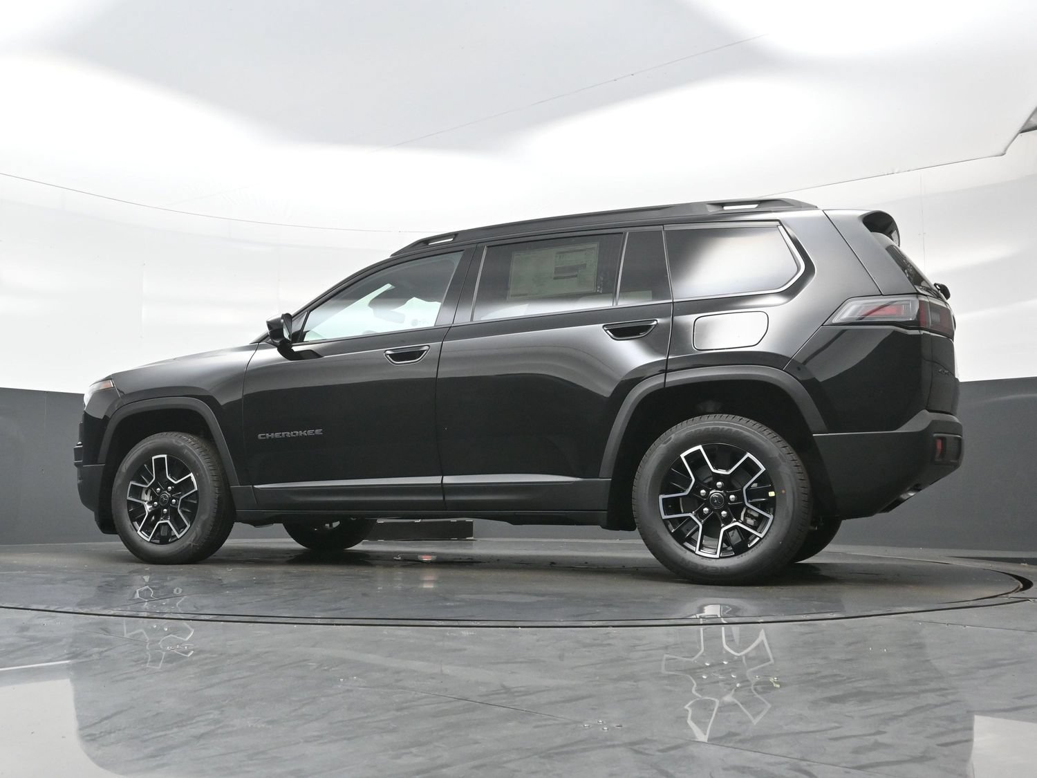 New 2026 Jeep Cherokee AWD/4WD image 14