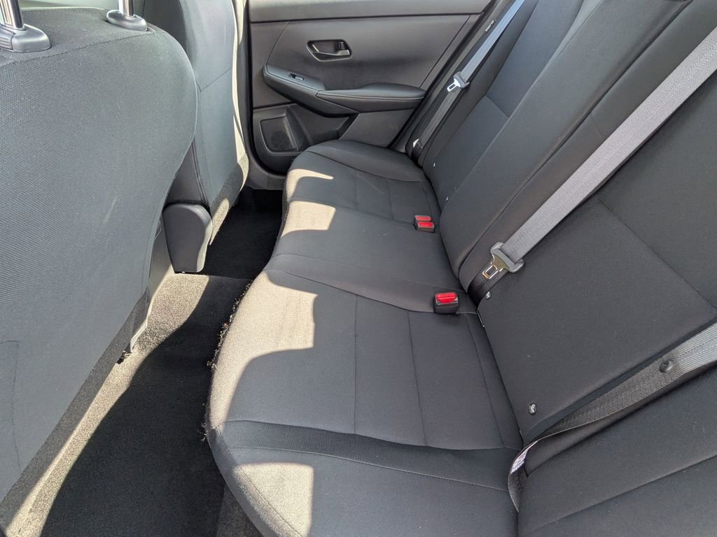 Used 2025 Nissan Sentra S FWD image 19