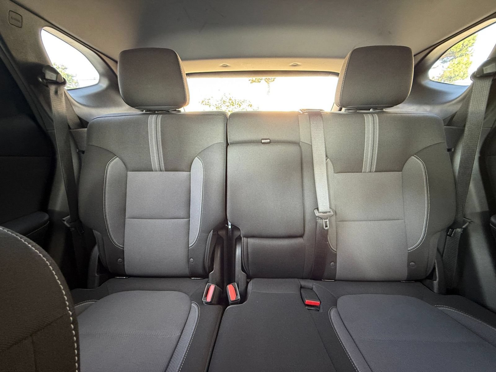 Used 2025 Chevrolet Blazer LT FWD image 35