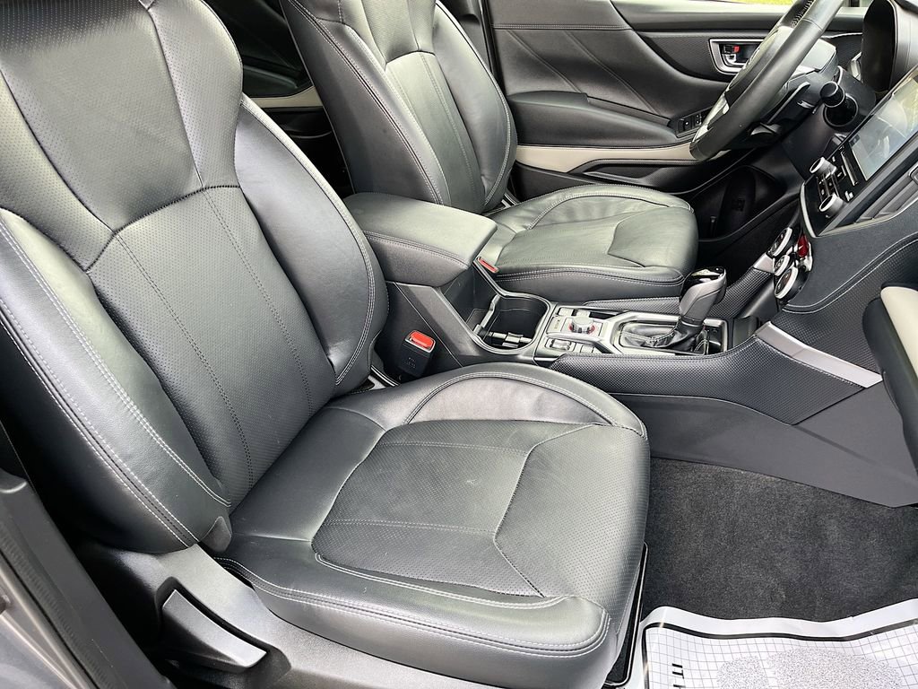 Used 2023 Subaru Forester Limited image 30