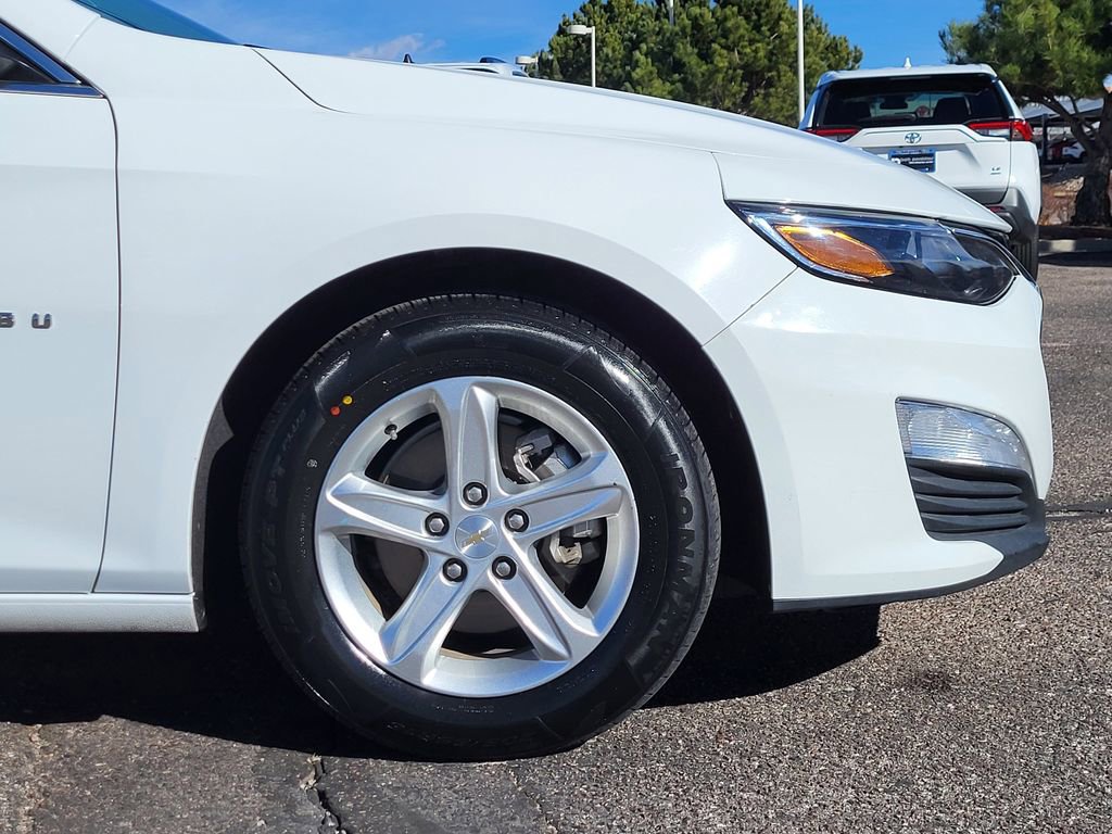 Used 2023 Chevrolet Malibu LT image 29