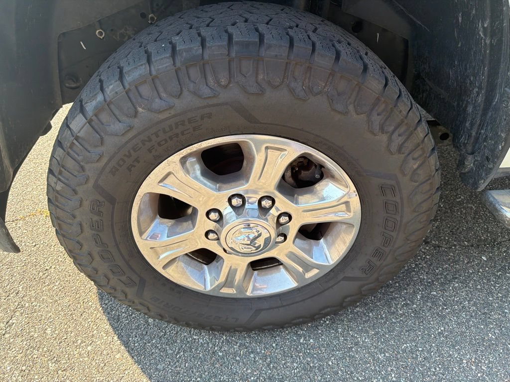 Used 2024 RAM 2500 Big Horn AWD/4WD image 12