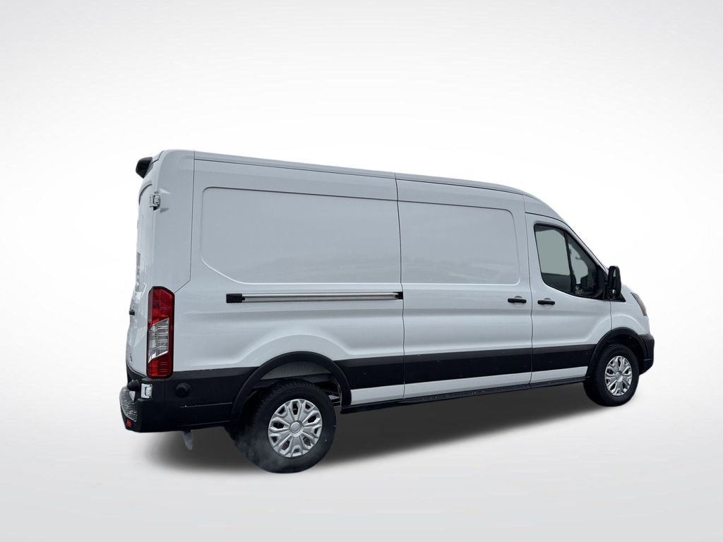 New 2026 Ford Transit 250 148 Medium Roof image 27