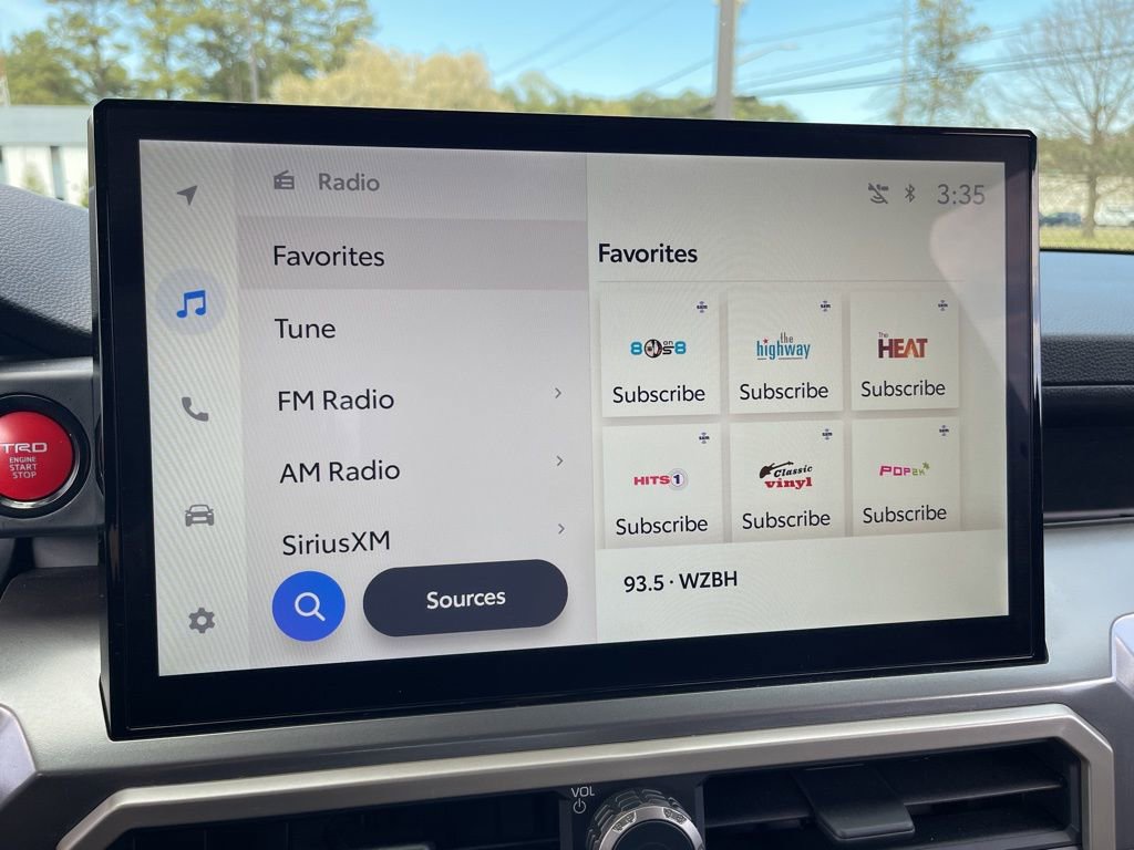 Used 2024 Toyota Tacoma TRD Off-Road image 10