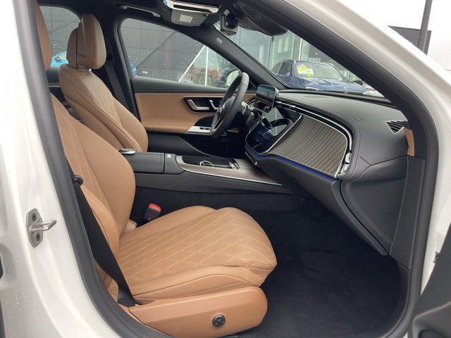 New 2025 Mercedes-Benz E 350 Sedan image 22
