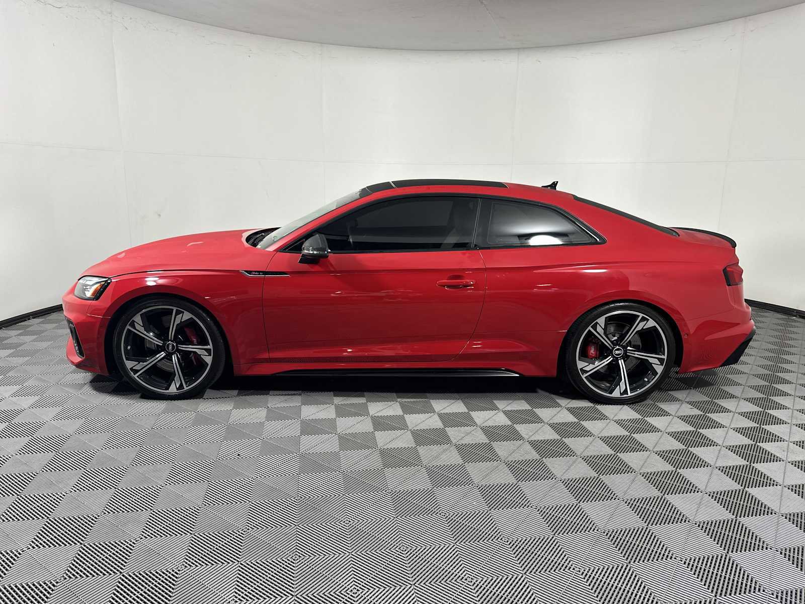Used 2021 Audi RS 5 w/ Dynamic Package AWD/4WD image 4