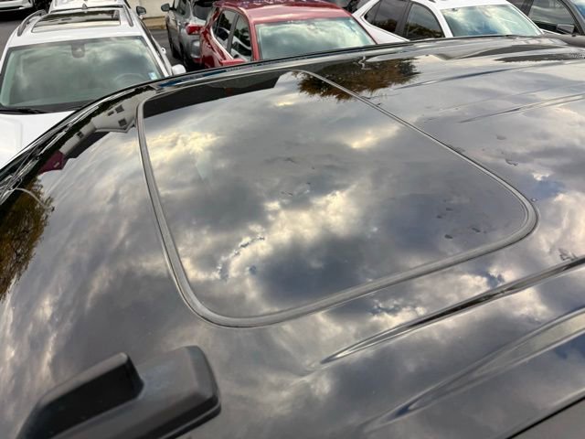 Used 2022 Chevrolet Silverado 1500 LT Trail Boss w/ LT Trail Boss Premium Package image 9