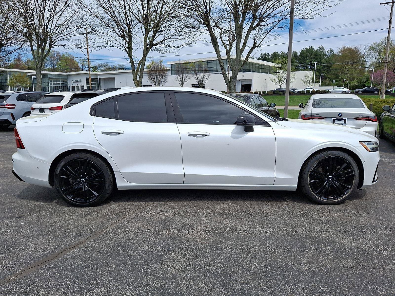Certified 2023 Volvo S60 B5 Plus w/ Climate Package AWD/4WD image 7
