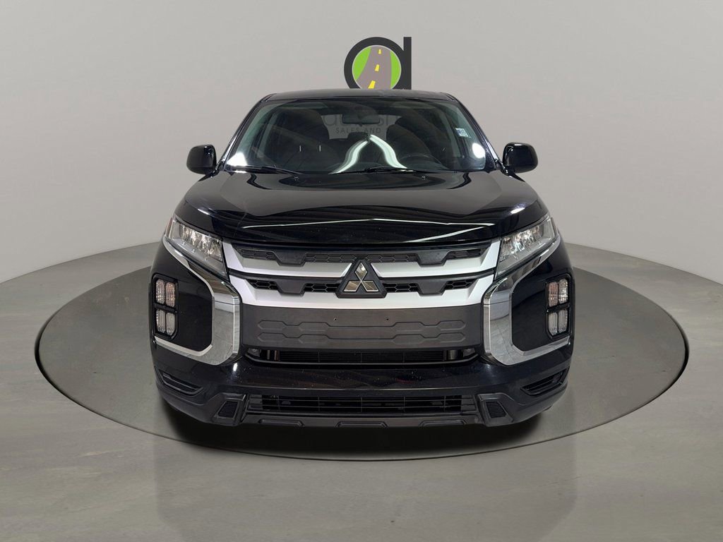 Used 2020 Mitsubishi Outlander Sport 2.0 ES image 2