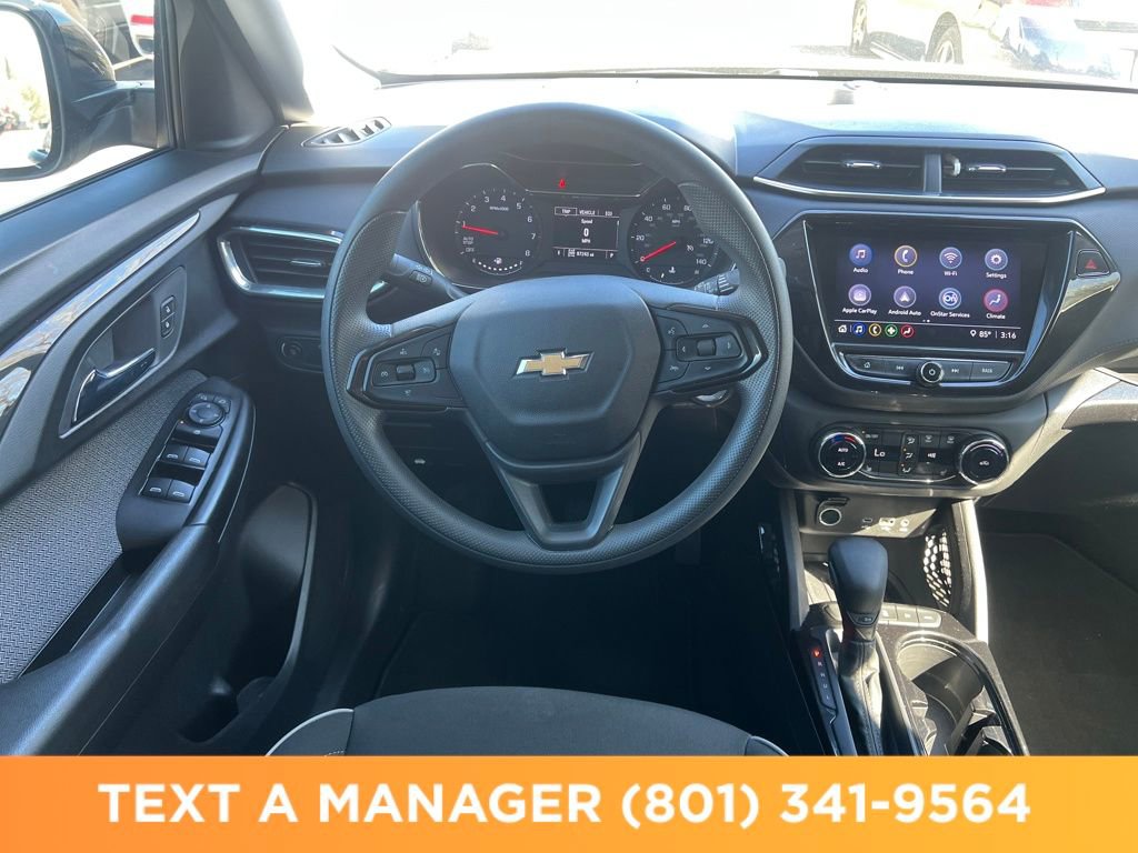 Used 2022 Chevrolet TrailBlazer LT w/ Convenience Package AWD/4WD image 13