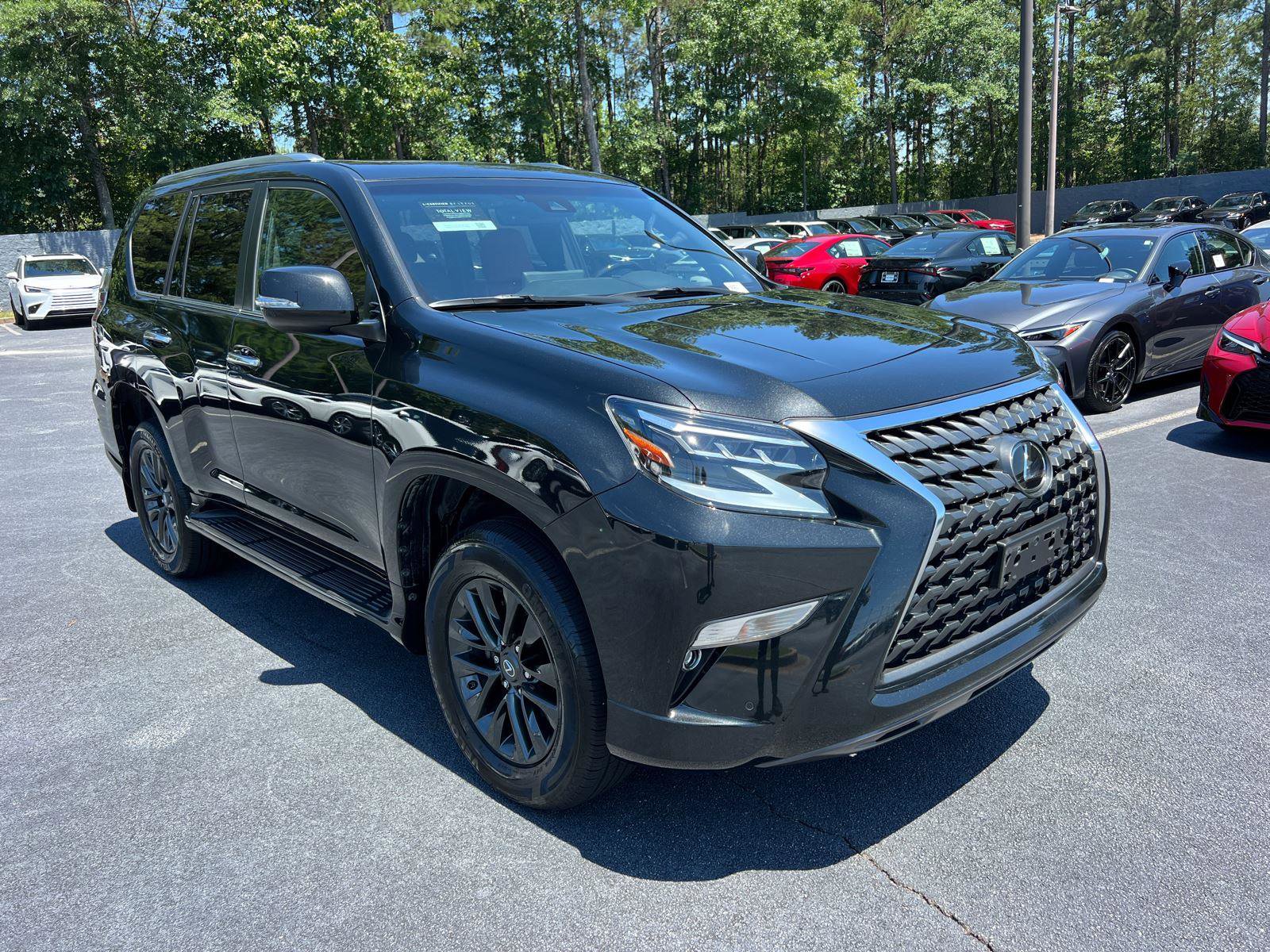 Certified 2022 Lexus GX 460 Premium AWD/4WD image 3