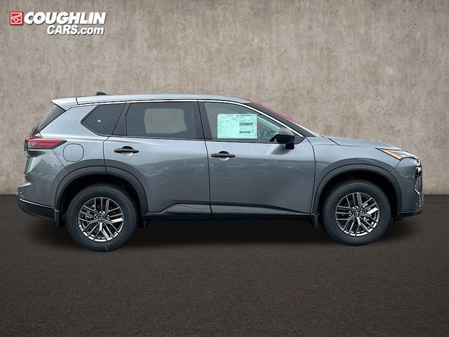New 2025 Nissan Rogue S image 3