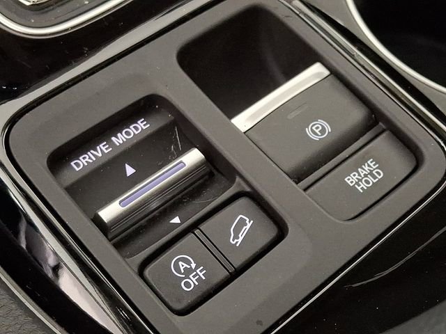 Used 2024 Honda Pilot Touring image 26