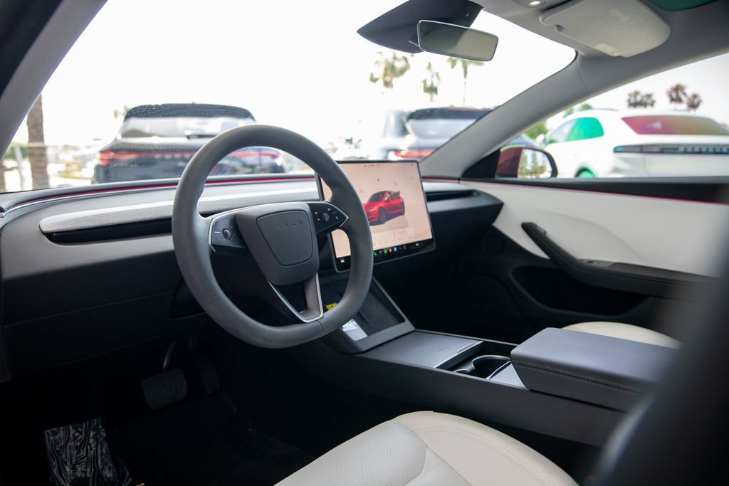 Used 2024 Tesla Model 3 Long Range AWD/4WD image 23