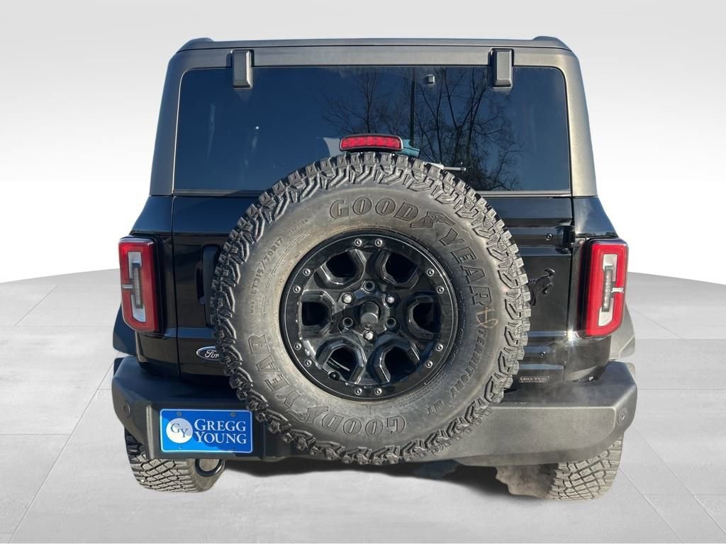 Used 2023 Ford Bronco Wildtrak image 6