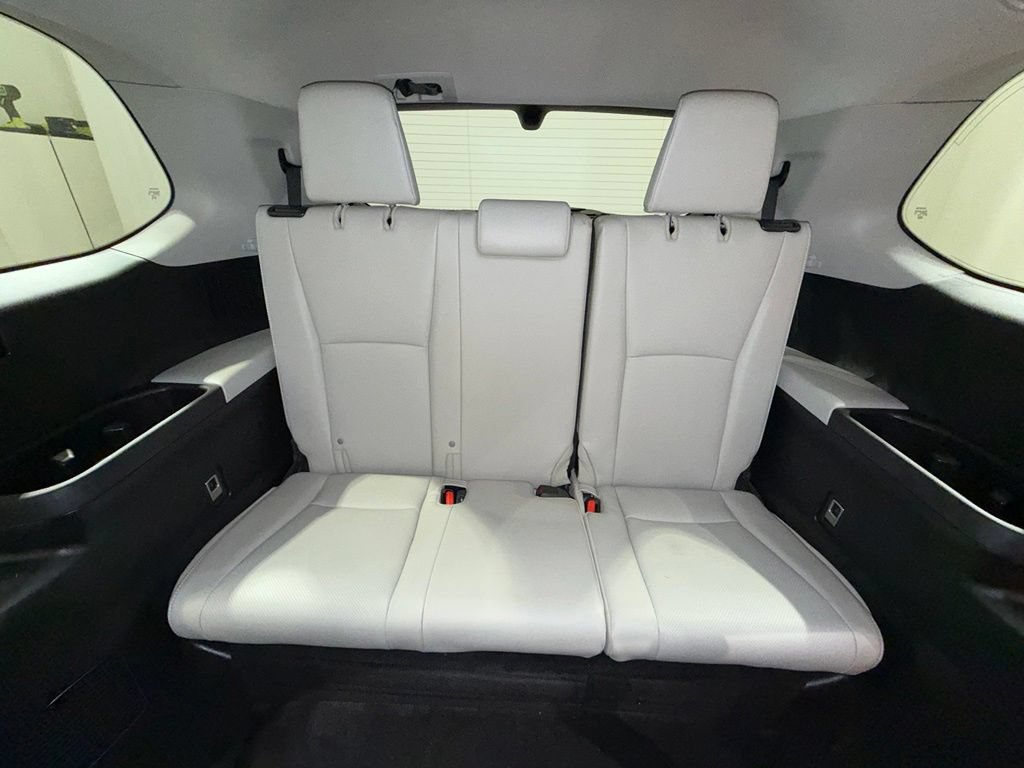 Certified 2024 Toyota Grand Highlander AWD image 23