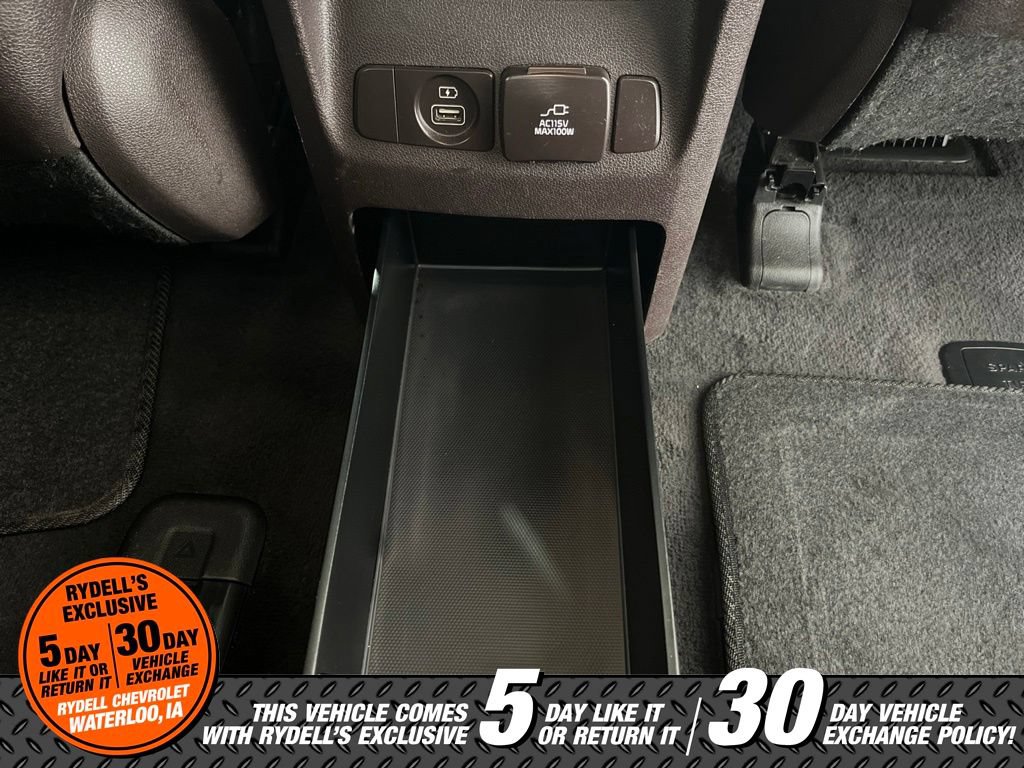 Used 2015 Kia Sedona SX Limited FWD image 18