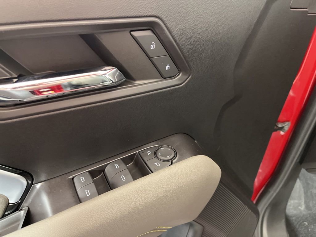 Certified 2024 Chevrolet Colorado ZR2 w/ Technology Package image 28