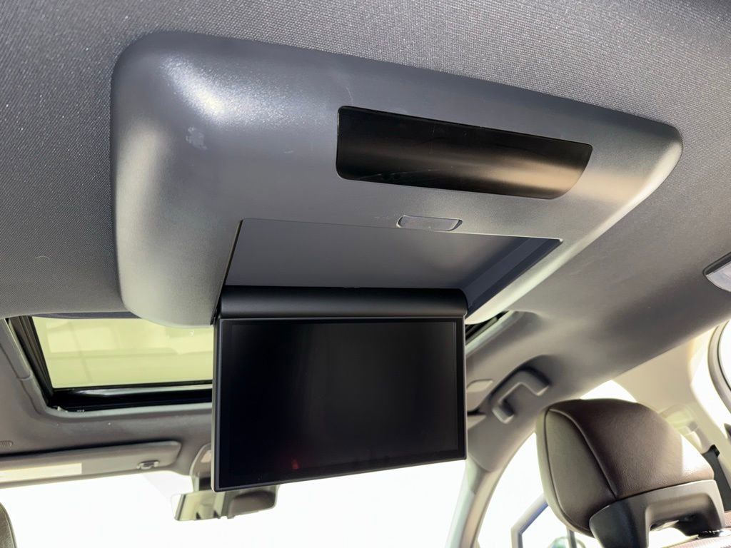 Certified 2023 Toyota Sienna Platinum image 22