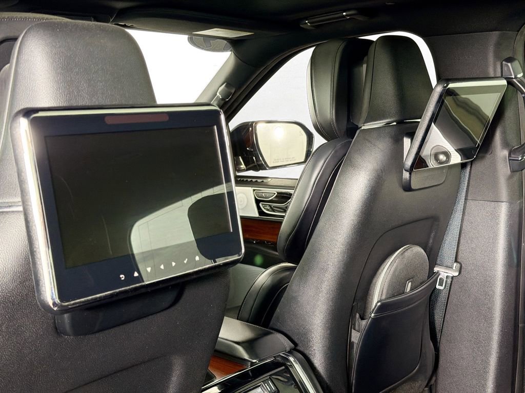 Used 2019 Lincoln Navigator Reserve image 33