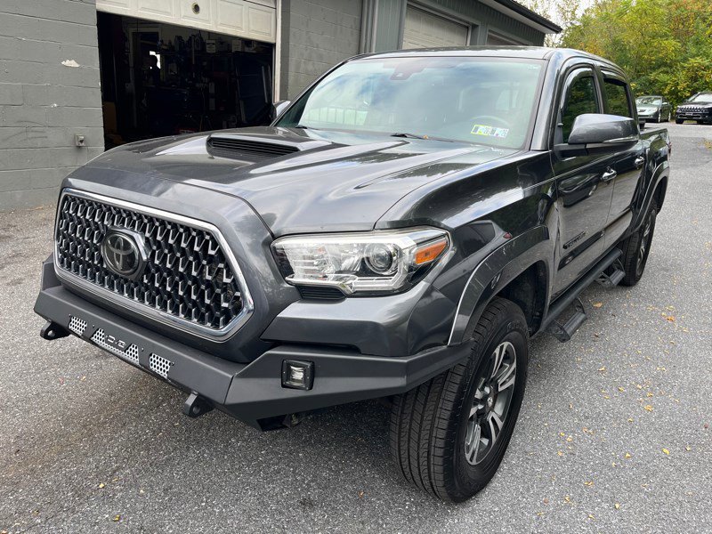 Used 2019 Toyota Tacoma 4x4 Double Cab image 1