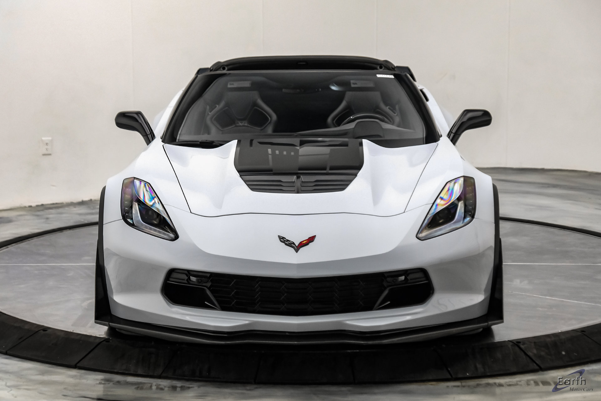 Used 2019 Chevrolet Corvette Z06 RWD image 36