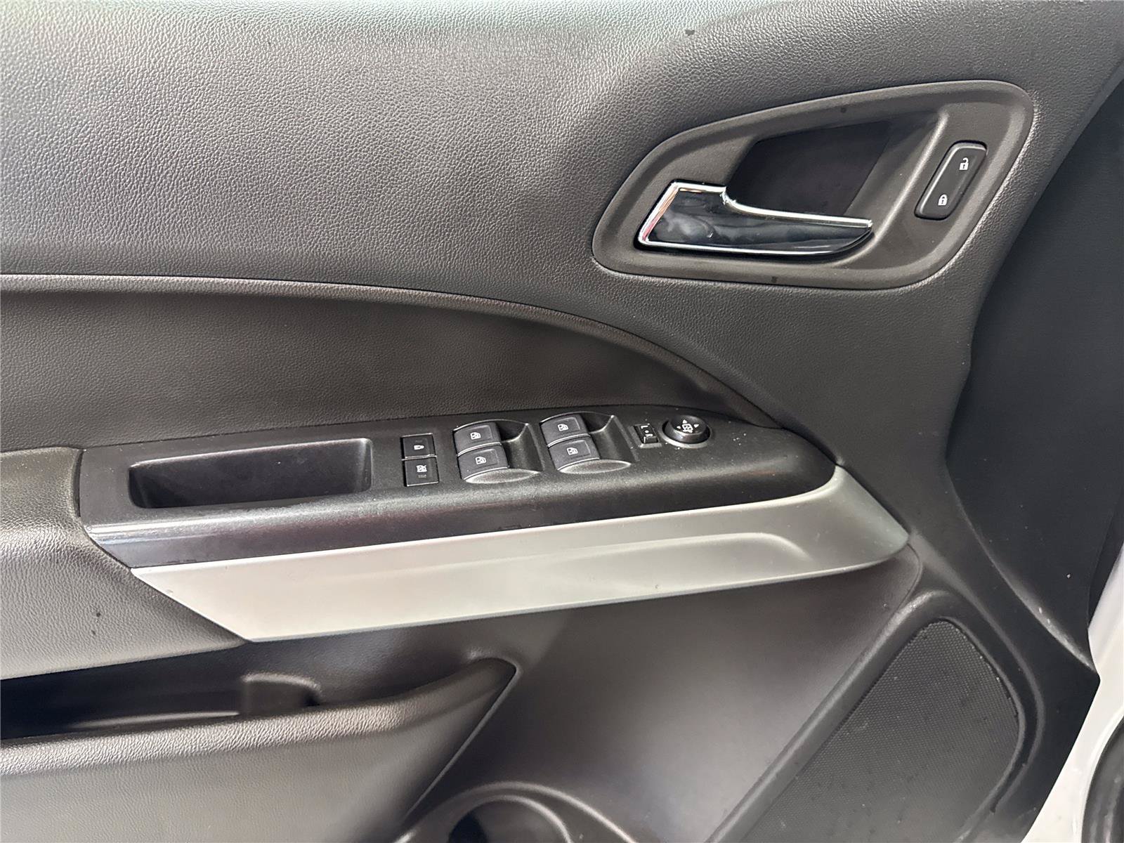 Used 2022 Chevrolet Colorado ZR2 AWD/4WD image 16